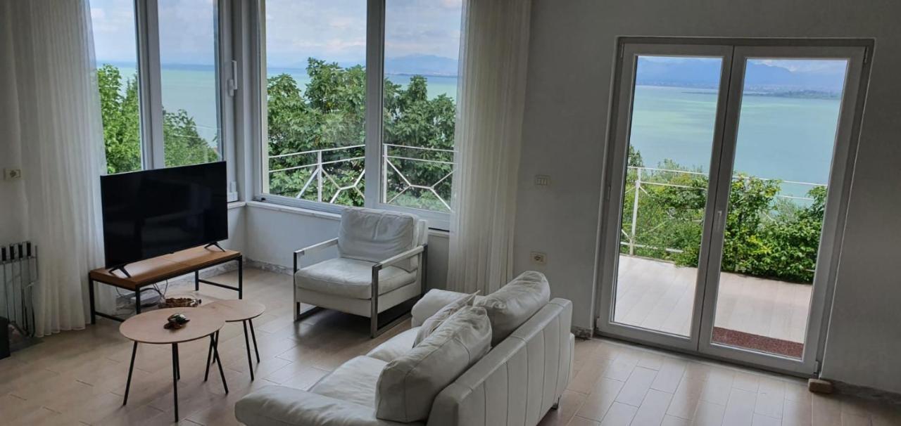 Shiroka Lake Home ภายนอก รูปภาพ