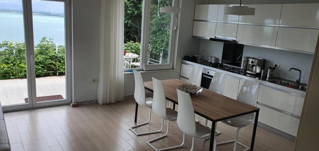 Shiroka Lake Home ภายนอก รูปภาพ