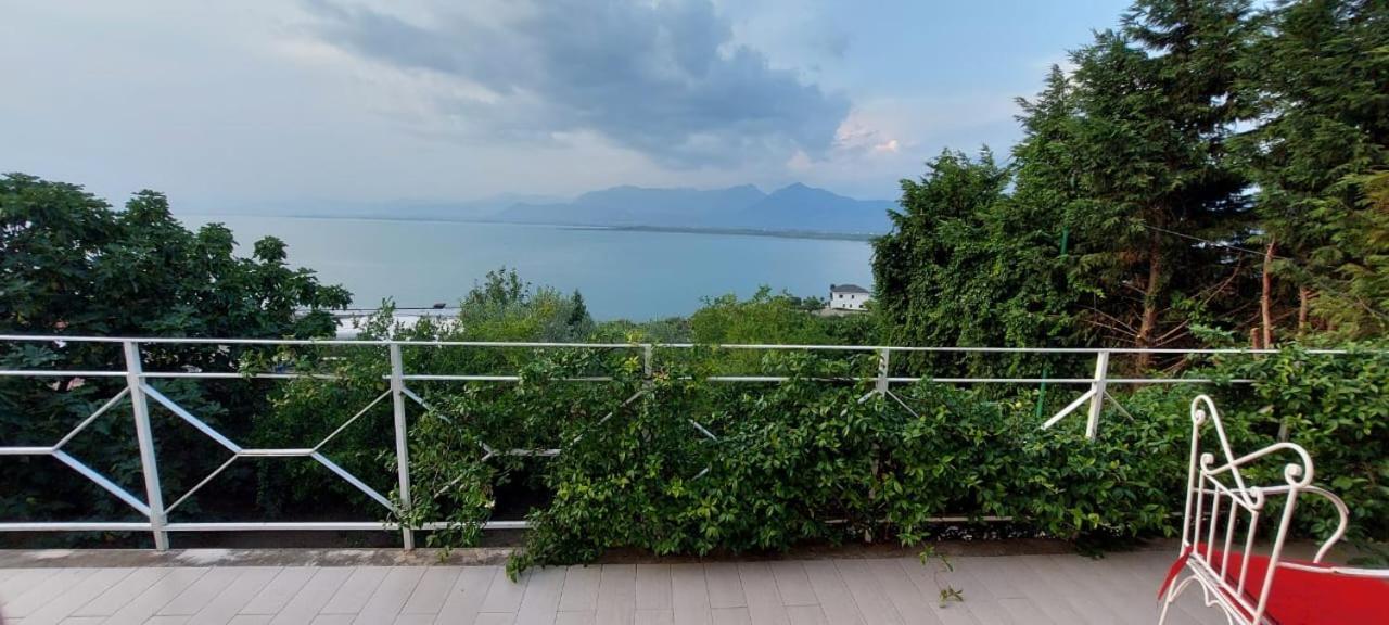 Shiroka Lake Home ภายนอก รูปภาพ